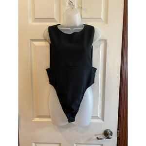 Pretty Little Things Black Bandage Crew Neck Dropped Arm Pole Bodysuit Size 12